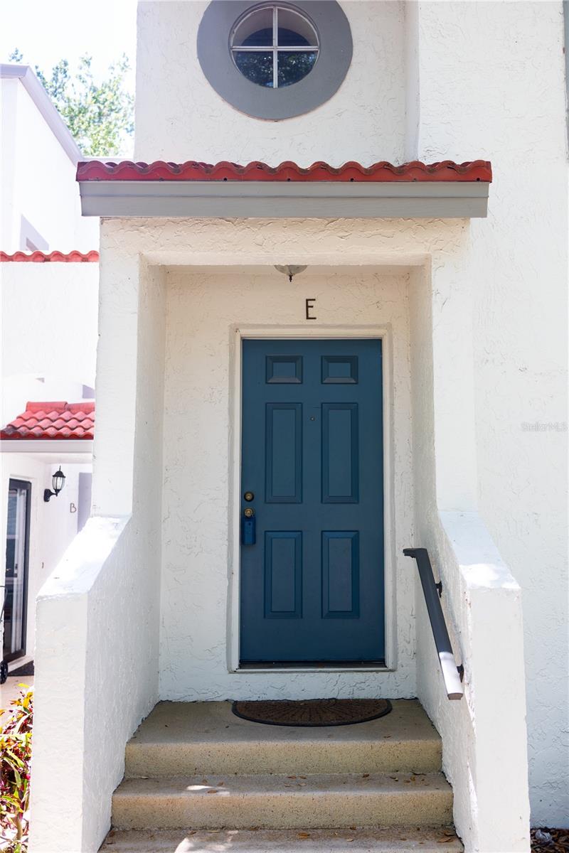 500 SANTA CRUZ PL NE #E, ST PETERSBURG, FL, 33703