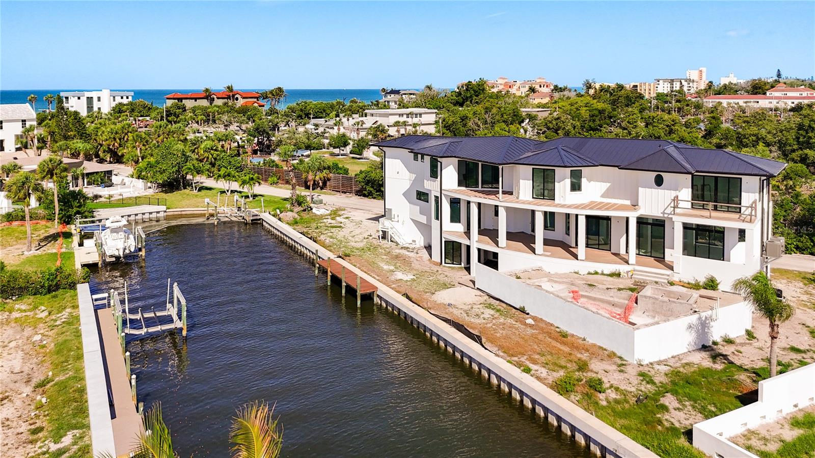 530 JESSMYTH DR, LONGBOAT KEY, FL, 34228