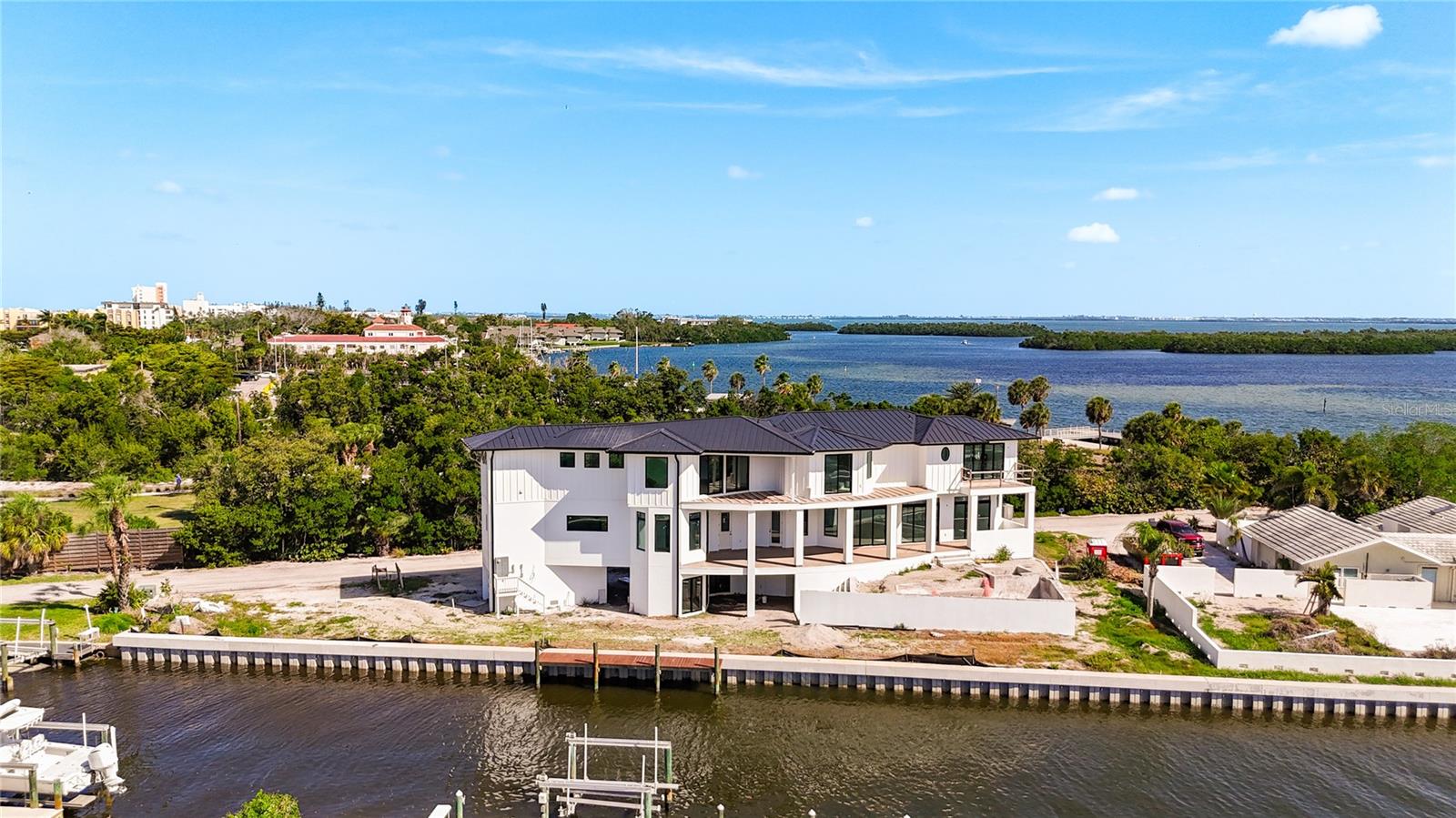 530 JESSMYTH DR, LONGBOAT KEY, FL, 34228