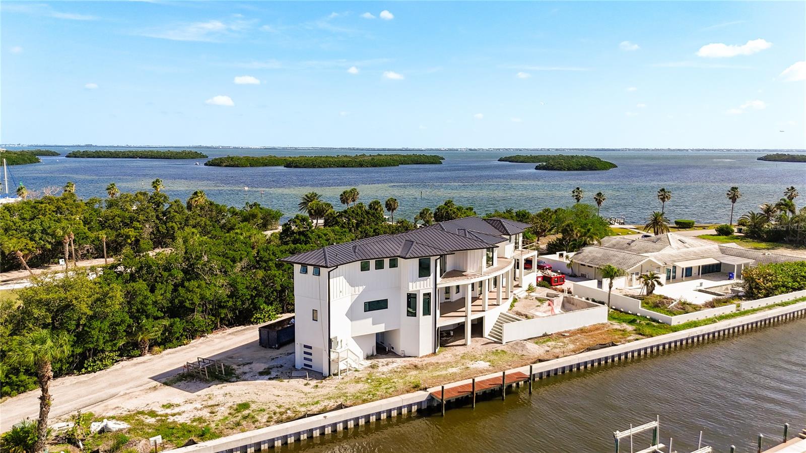 530 JESSMYTH DR, LONGBOAT KEY, FL, 34228