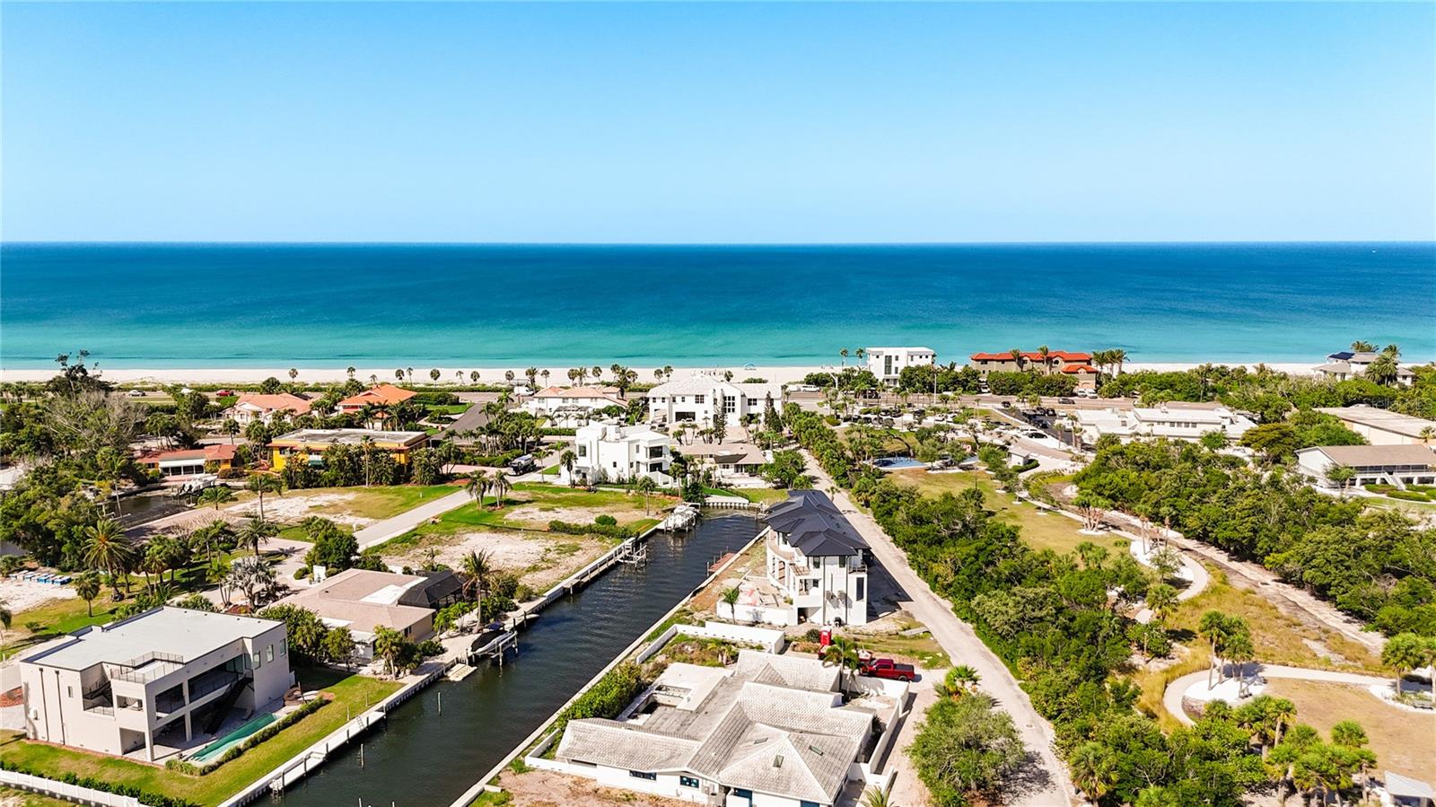 530 JESSMYTH DR, LONGBOAT KEY, FL, 34228