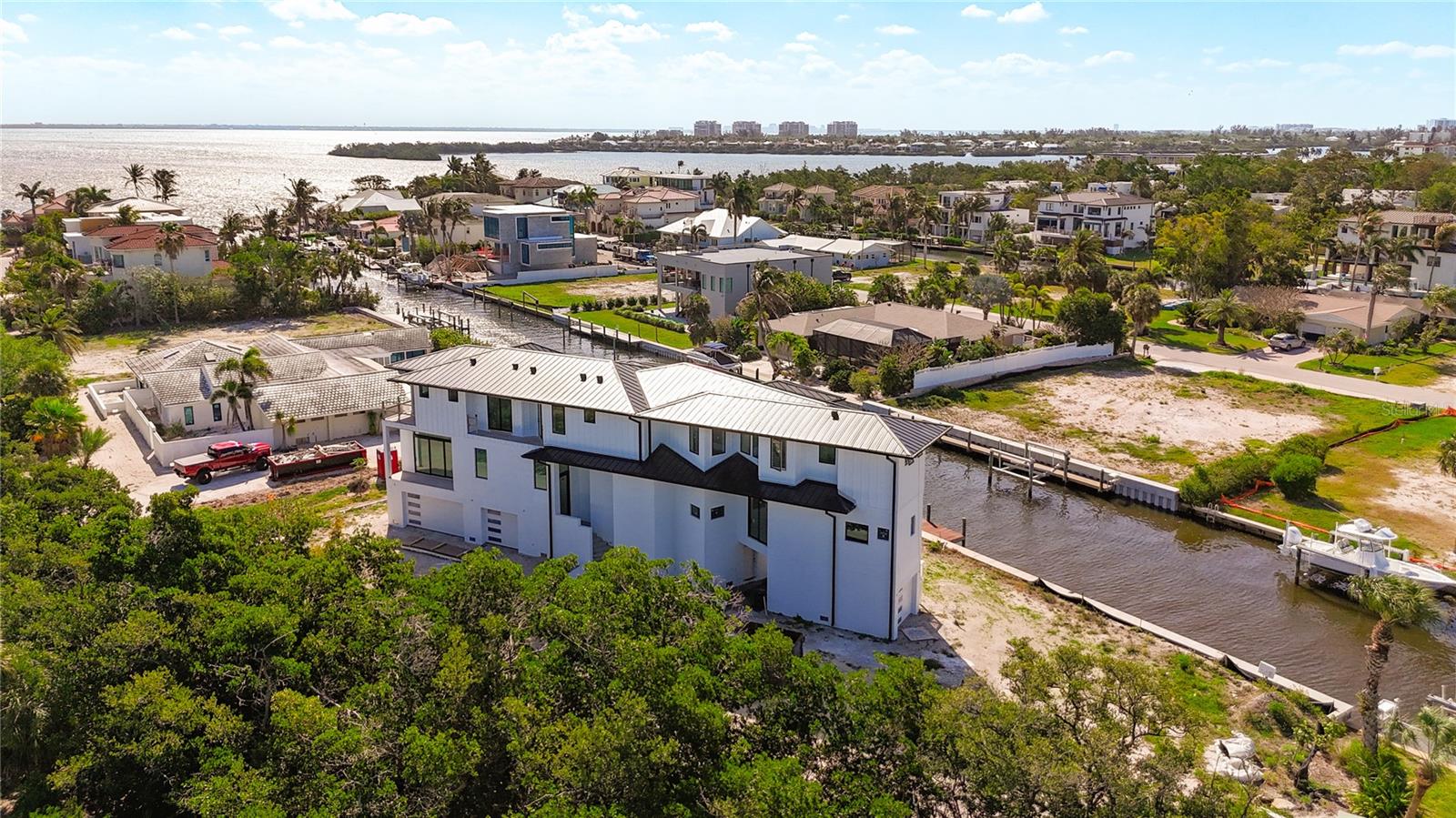 530 JESSMYTH DR, LONGBOAT KEY, FL, 34228