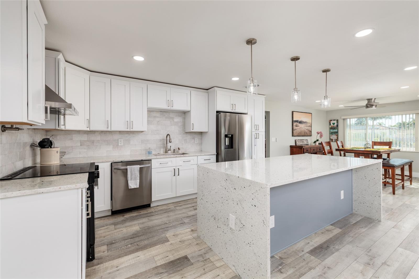 9773 1ST ST NE, ST PETERSBURG, FL, 33702