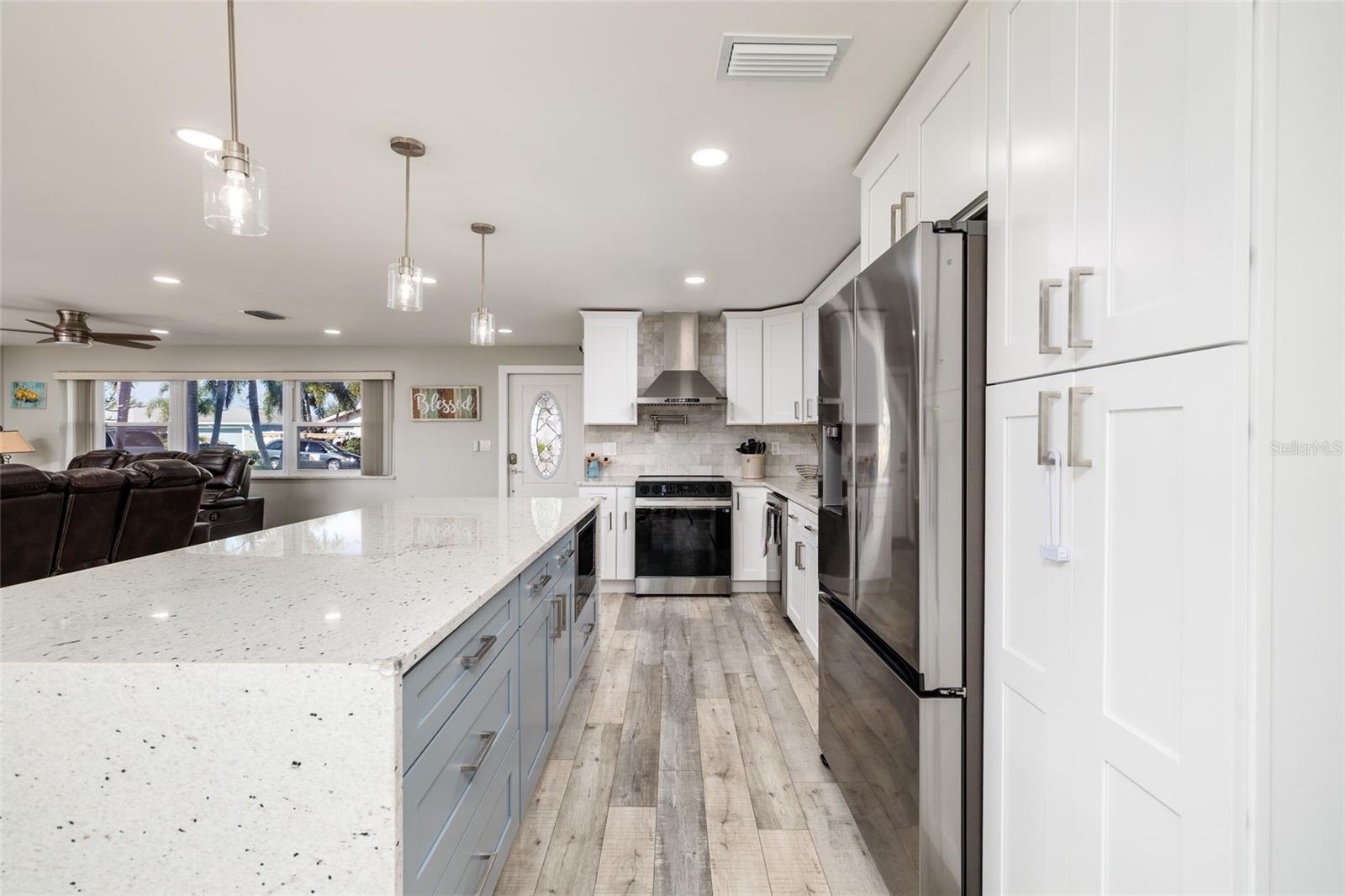 9773 1ST ST NE, ST PETERSBURG, FL, 33702