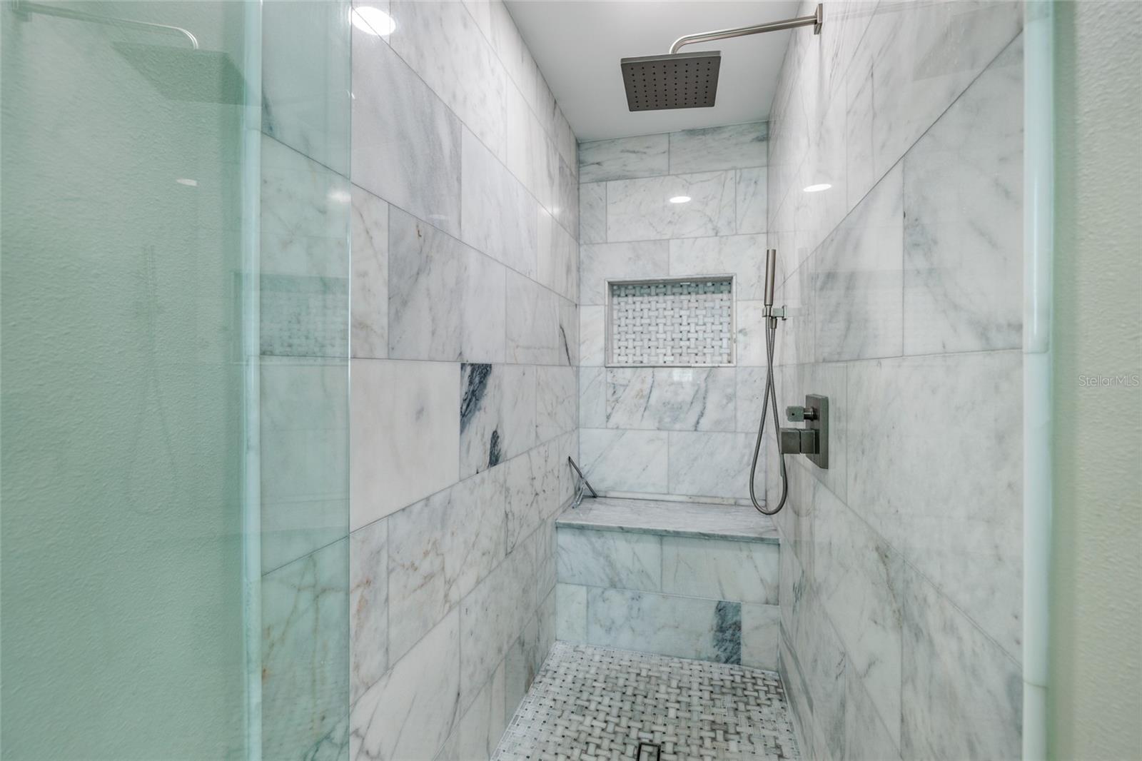 9773 1ST ST NE, ST PETERSBURG, FL, 33702