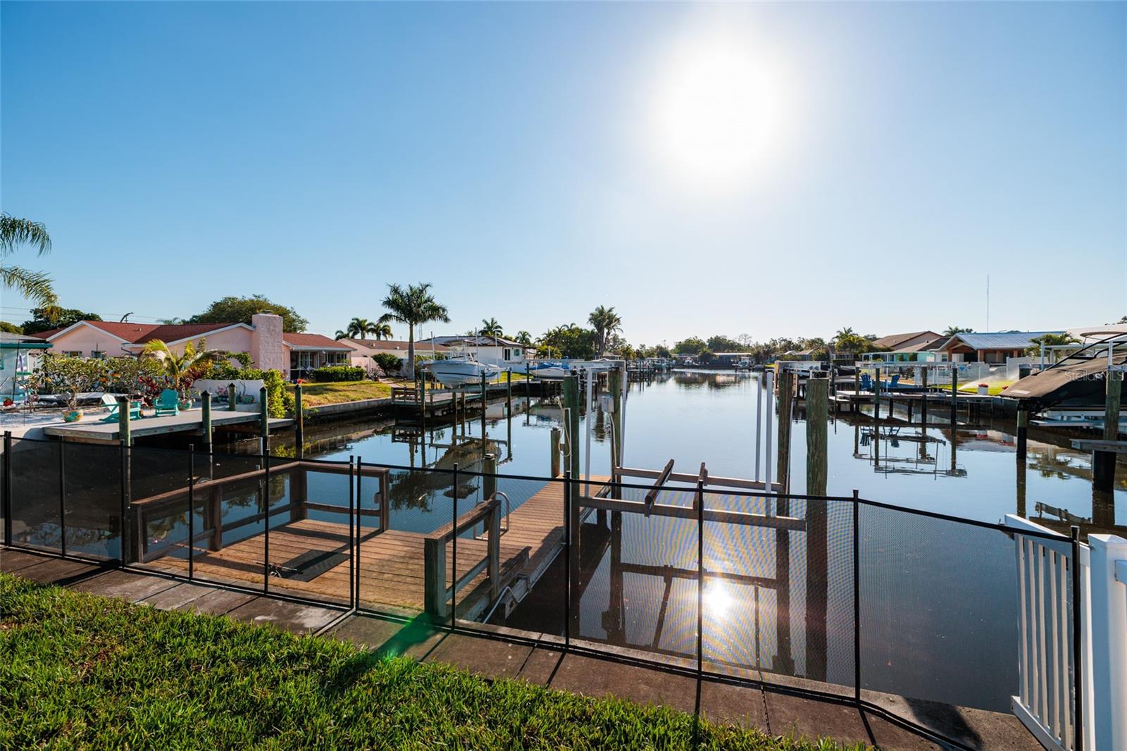 9773 1ST ST NE, ST PETERSBURG, FL, 33702