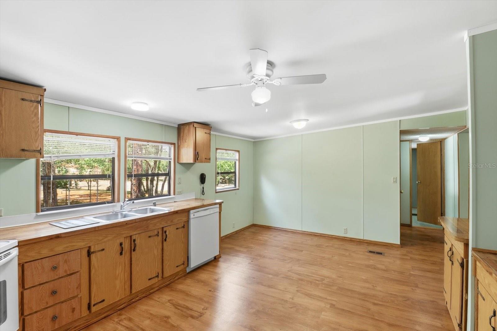 5828 S OLDFIELD AVE, HOMOSASSA, FL, 34446