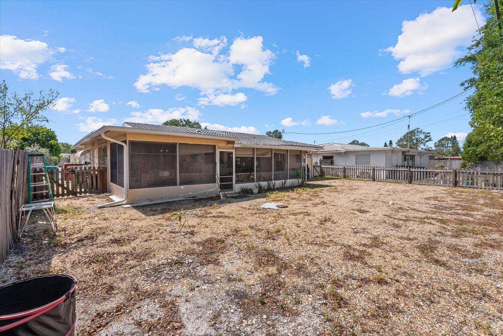 2124 GREENBRIAR BLVD, CLEARWATER, FL, 33763