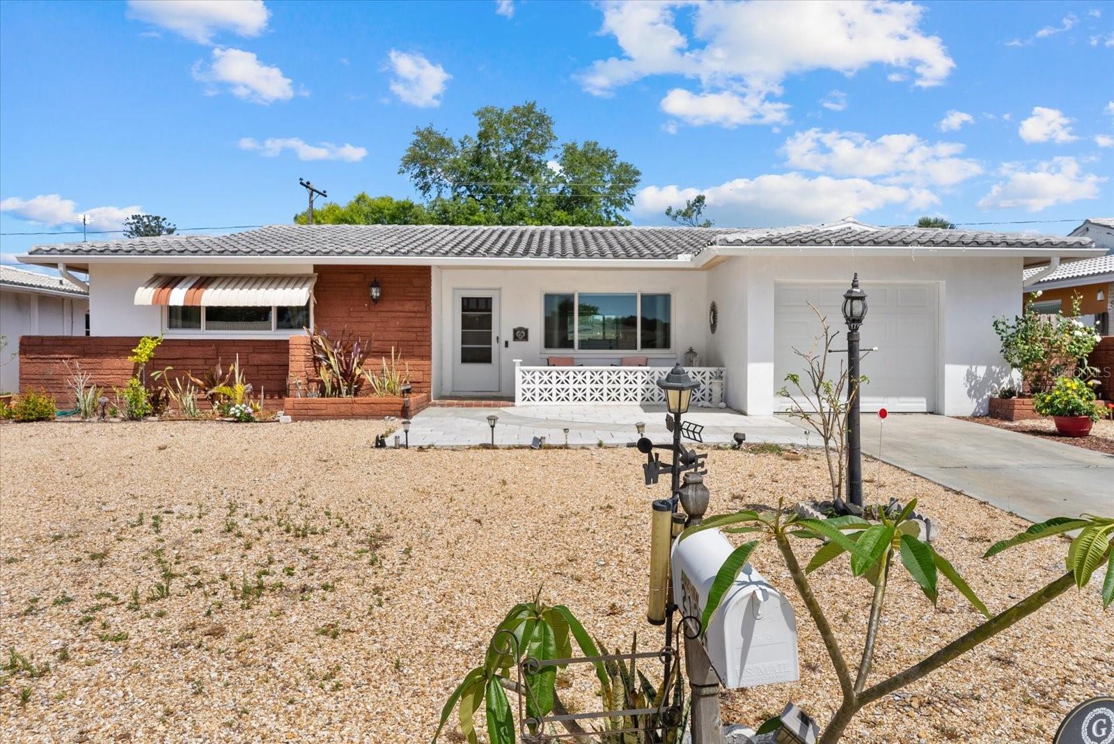 2124 GREENBRIAR BLVD, CLEARWATER, FL, 33763