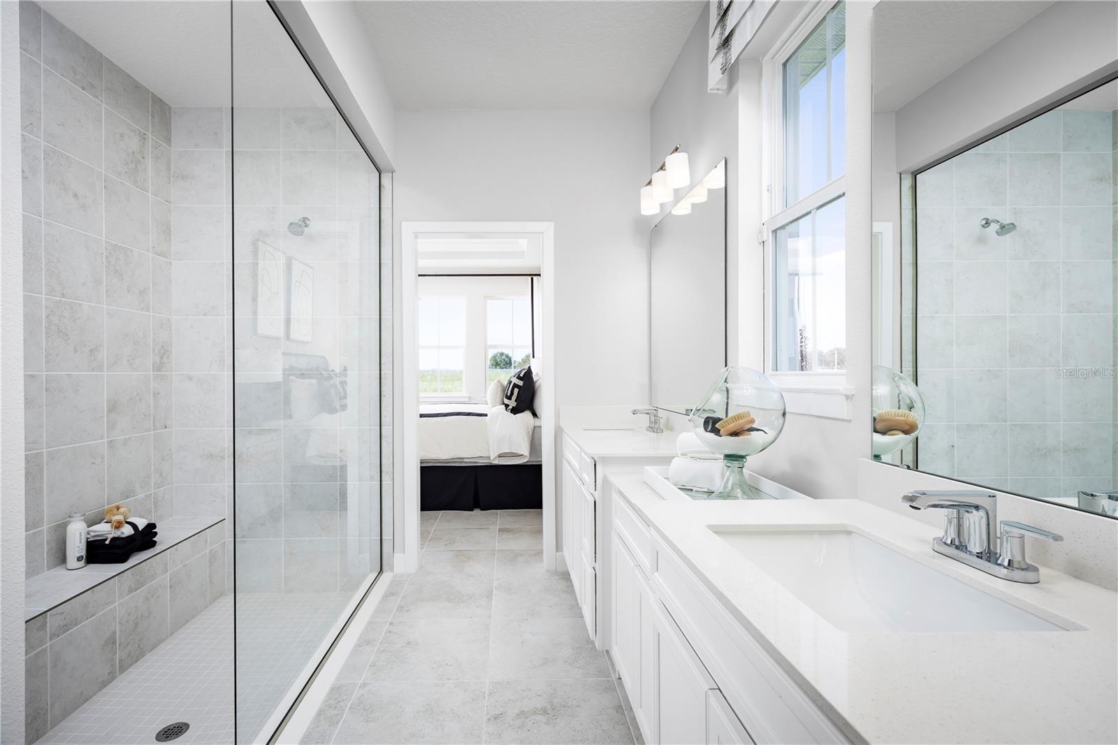 22145 PINE GROVE LOOP, LEESBURG, FL, 34748