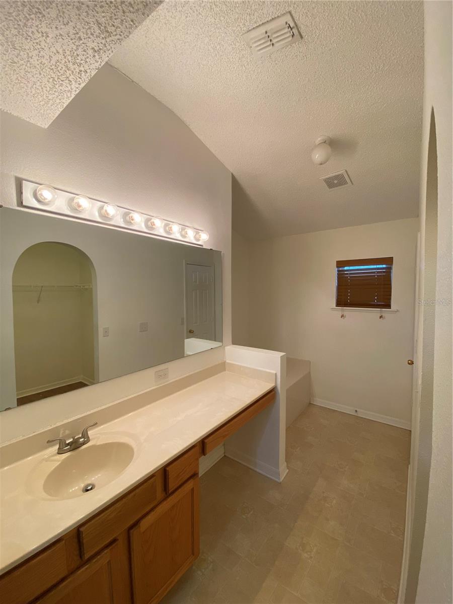 3992 WARBLER DR, WINTER HAVEN, FL, 33880