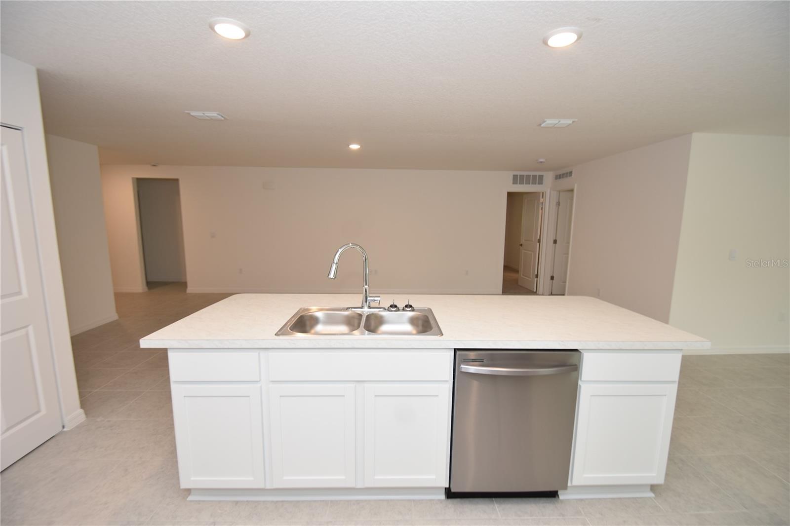 5 LLESTONE PATH, PALM COAST, FL, 32164