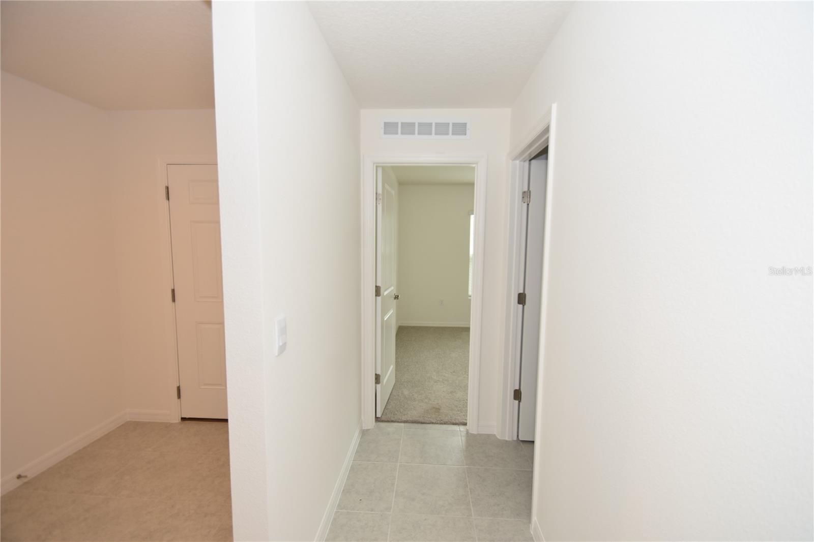 5 LLESTONE PATH, PALM COAST, FL, 32164