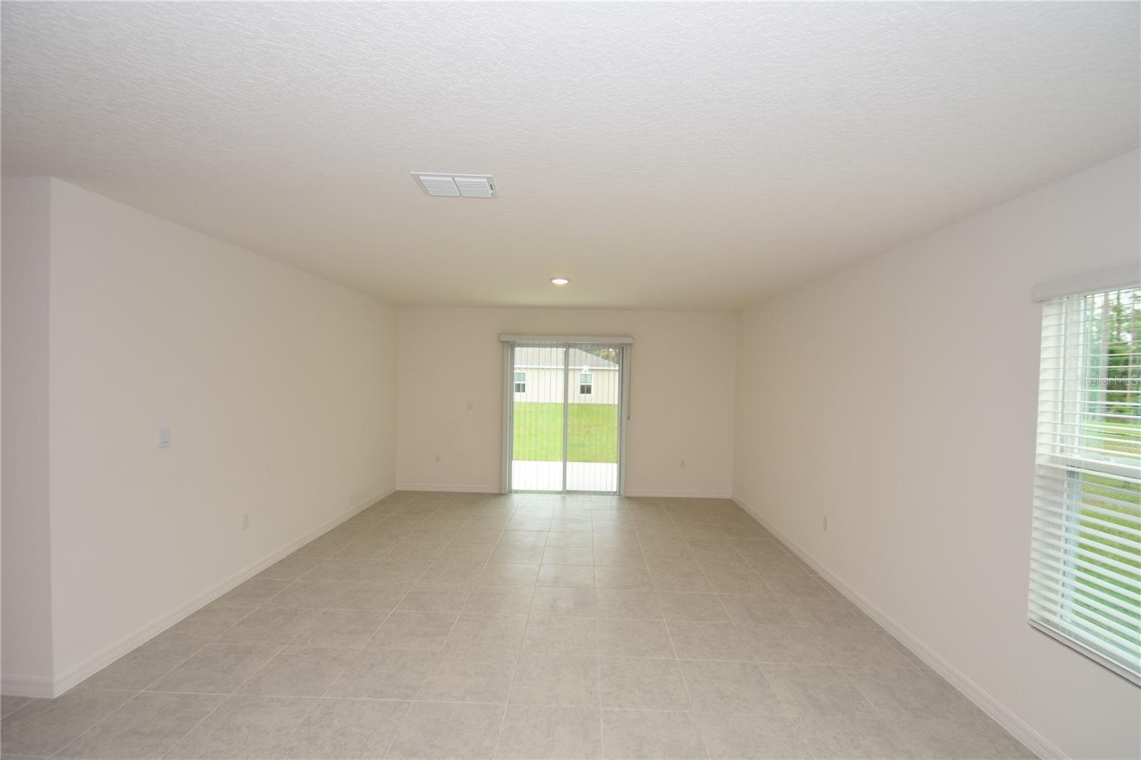 5 LLESTONE PATH, PALM COAST, FL, 32164