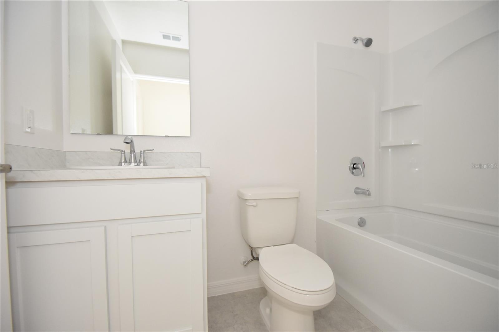 5 LLESTONE PATH, PALM COAST, FL, 32164