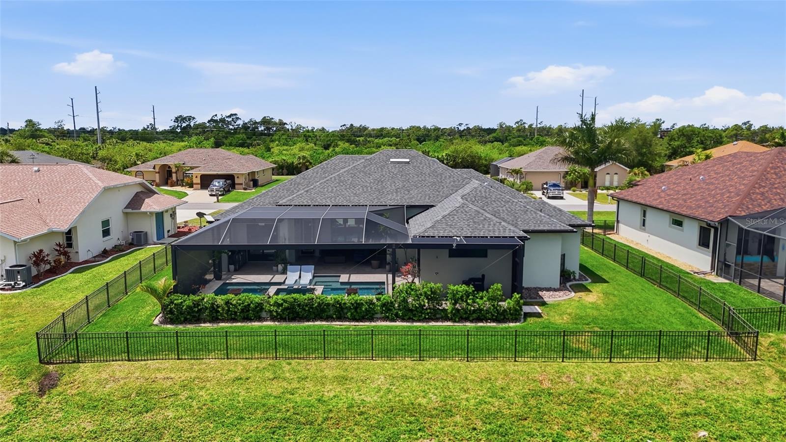 12894 SW PEMBROKE CIR S, LAKE SUZY, FL, 34269