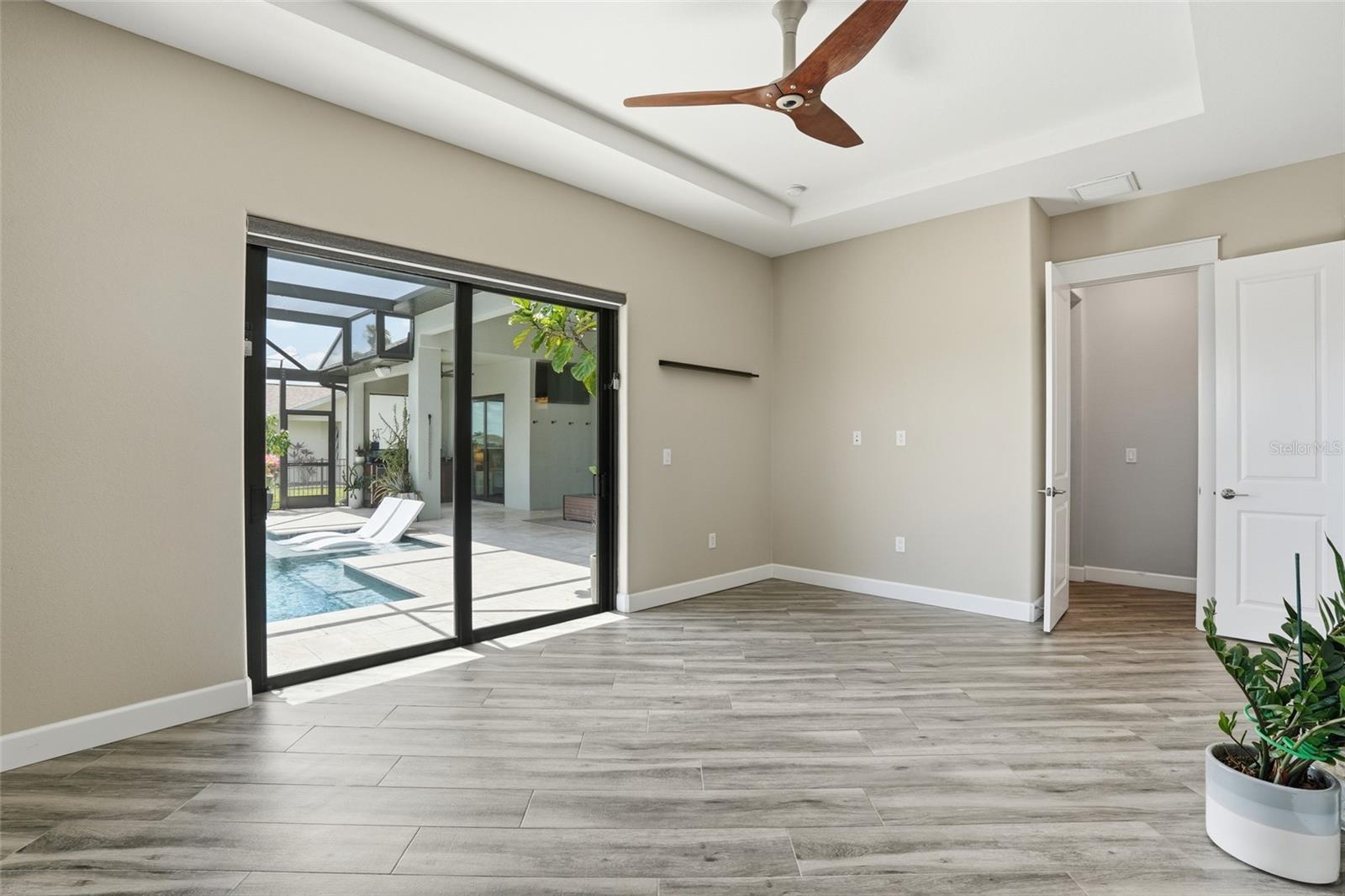 12894 SW PEMBROKE CIR S, LAKE SUZY, FL, 34269