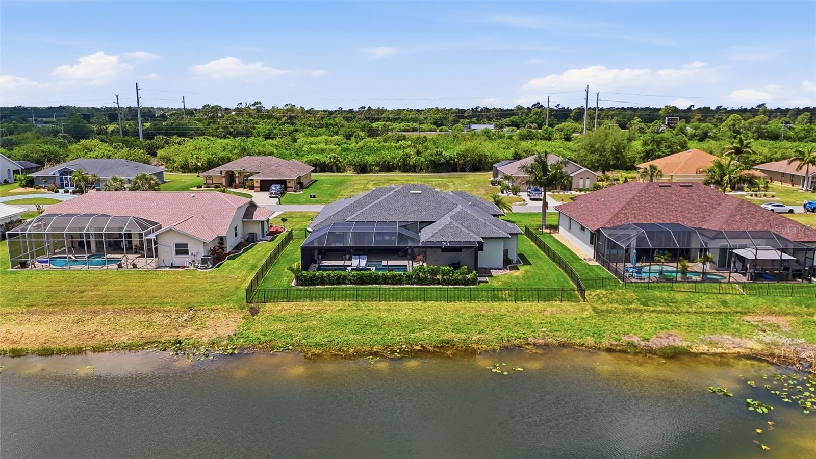 12894 SW PEMBROKE CIR S, LAKE SUZY, FL, 34269