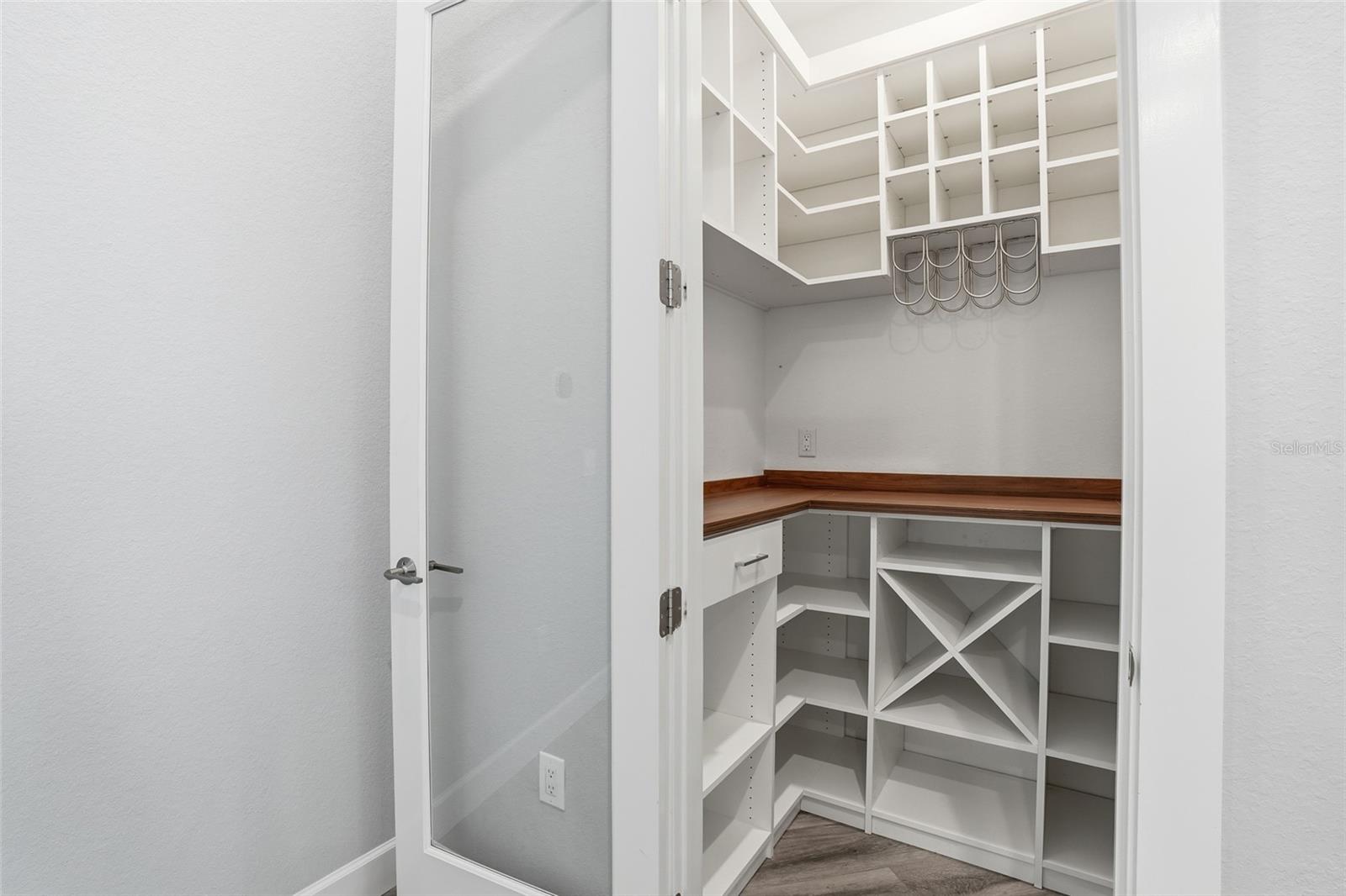 12894 SW PEMBROKE CIR S, LAKE SUZY, FL, 34269