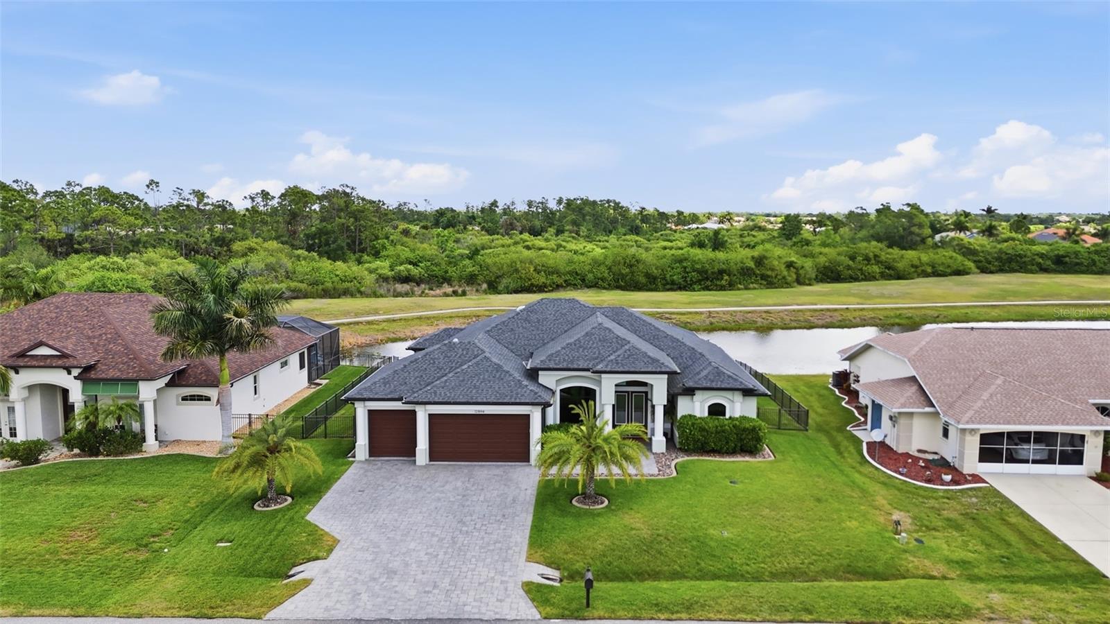 12894 SW PEMBROKE CIR S, LAKE SUZY, FL, 34269