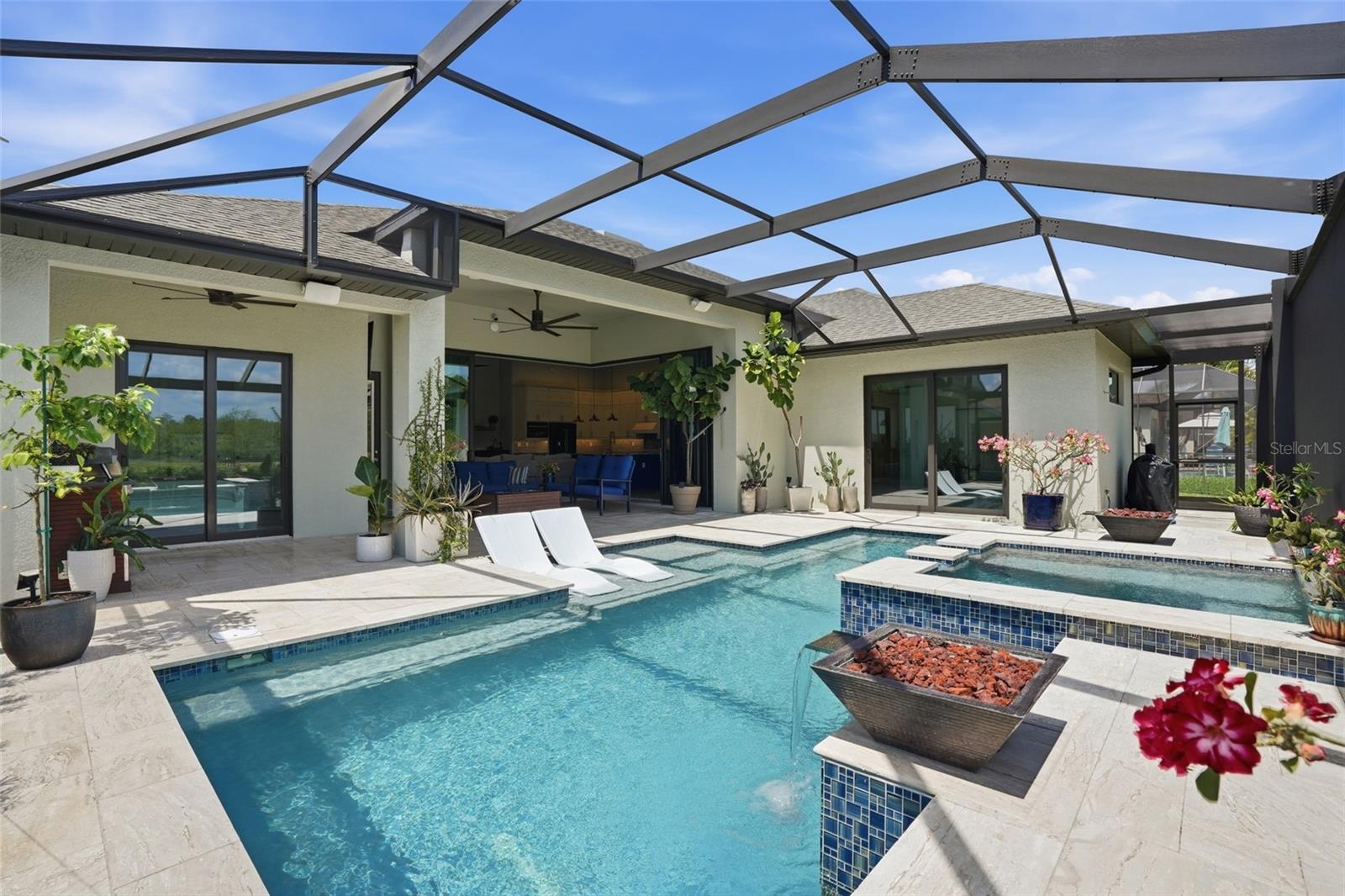 12894 SW PEMBROKE CIR S, LAKE SUZY, FL, 34269