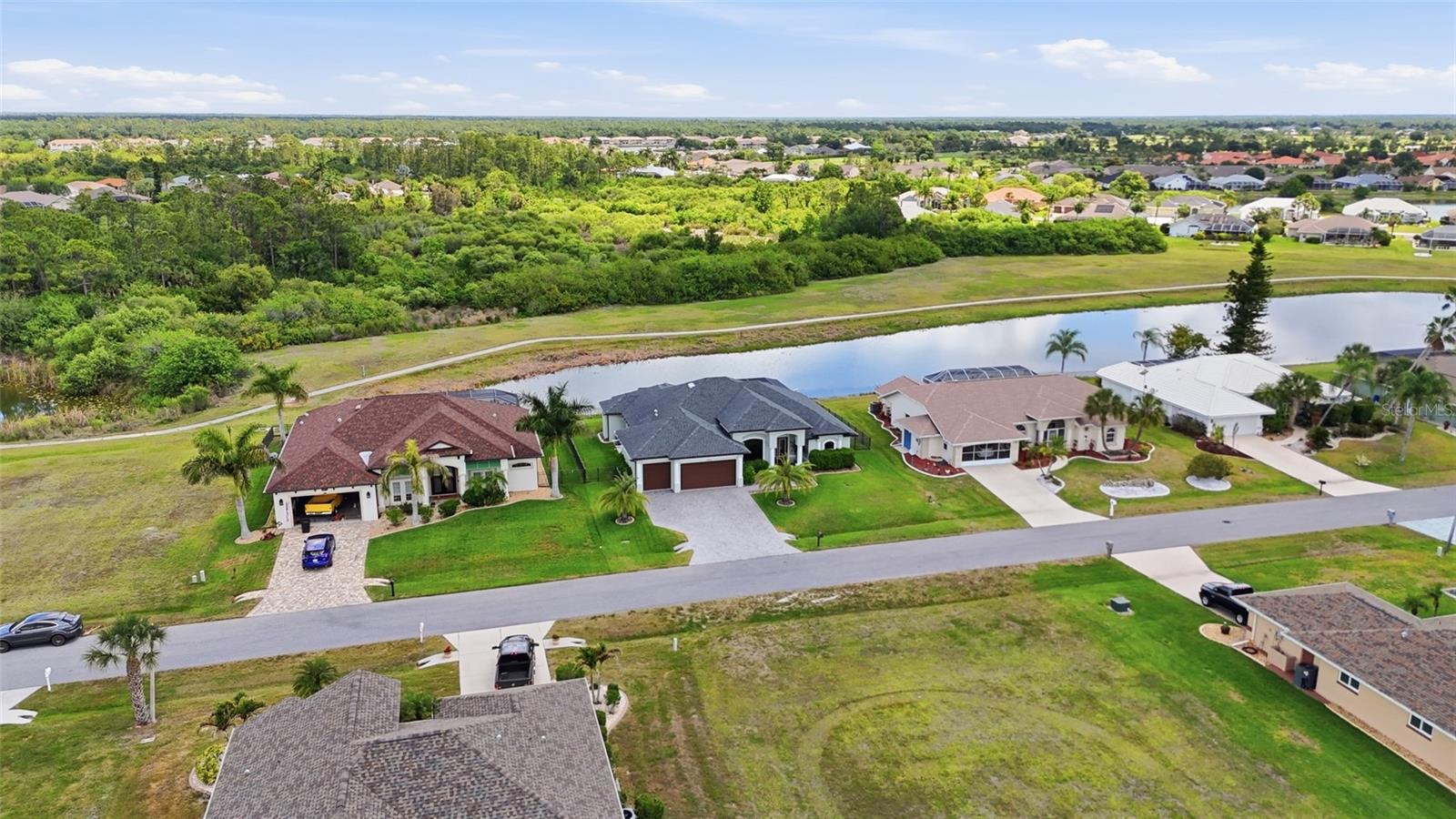 12894 SW PEMBROKE CIR S, LAKE SUZY, FL, 34269