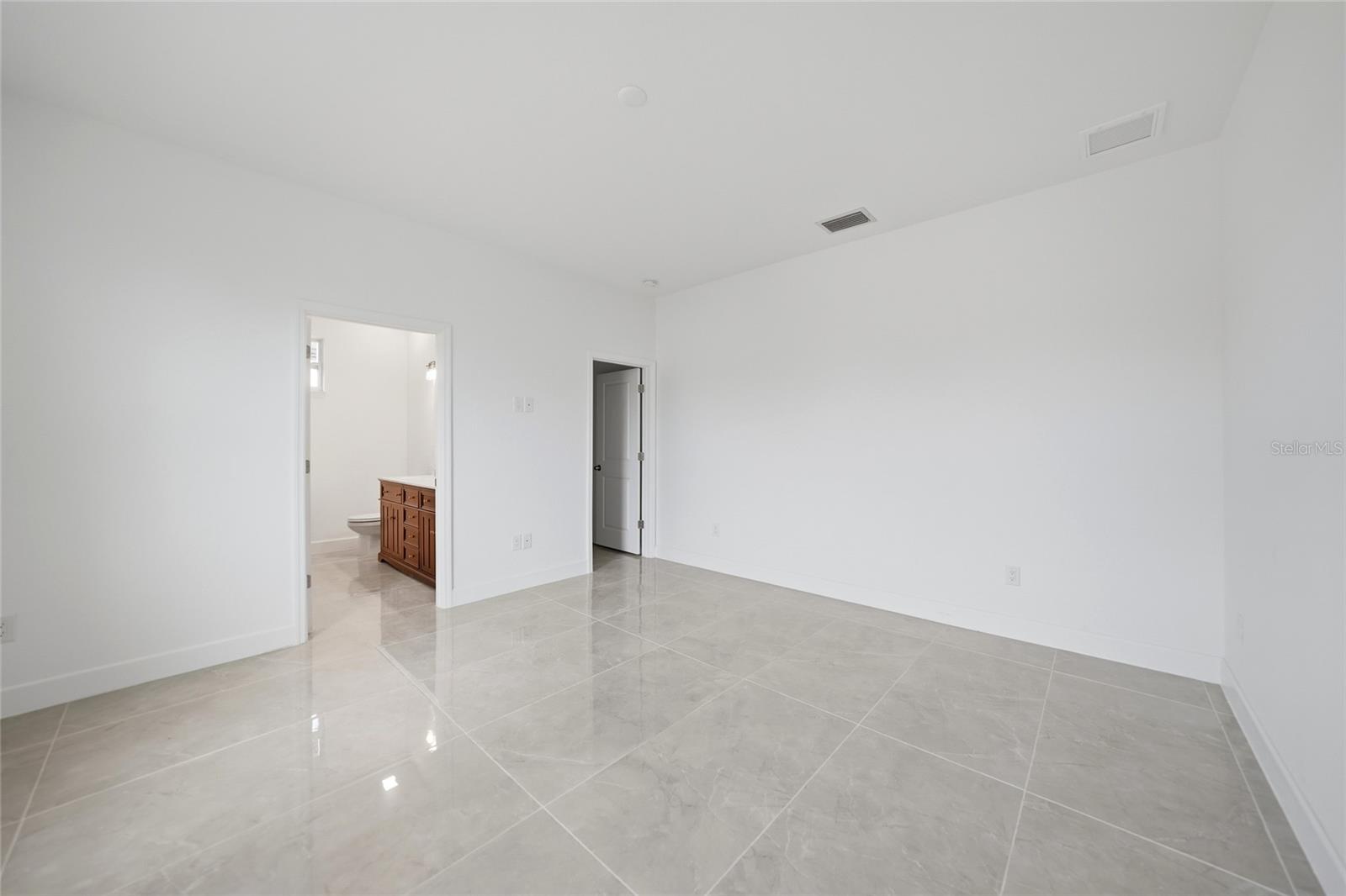 14191 ONSLOW LN, PORT CHARLOTTE, FL, 33981