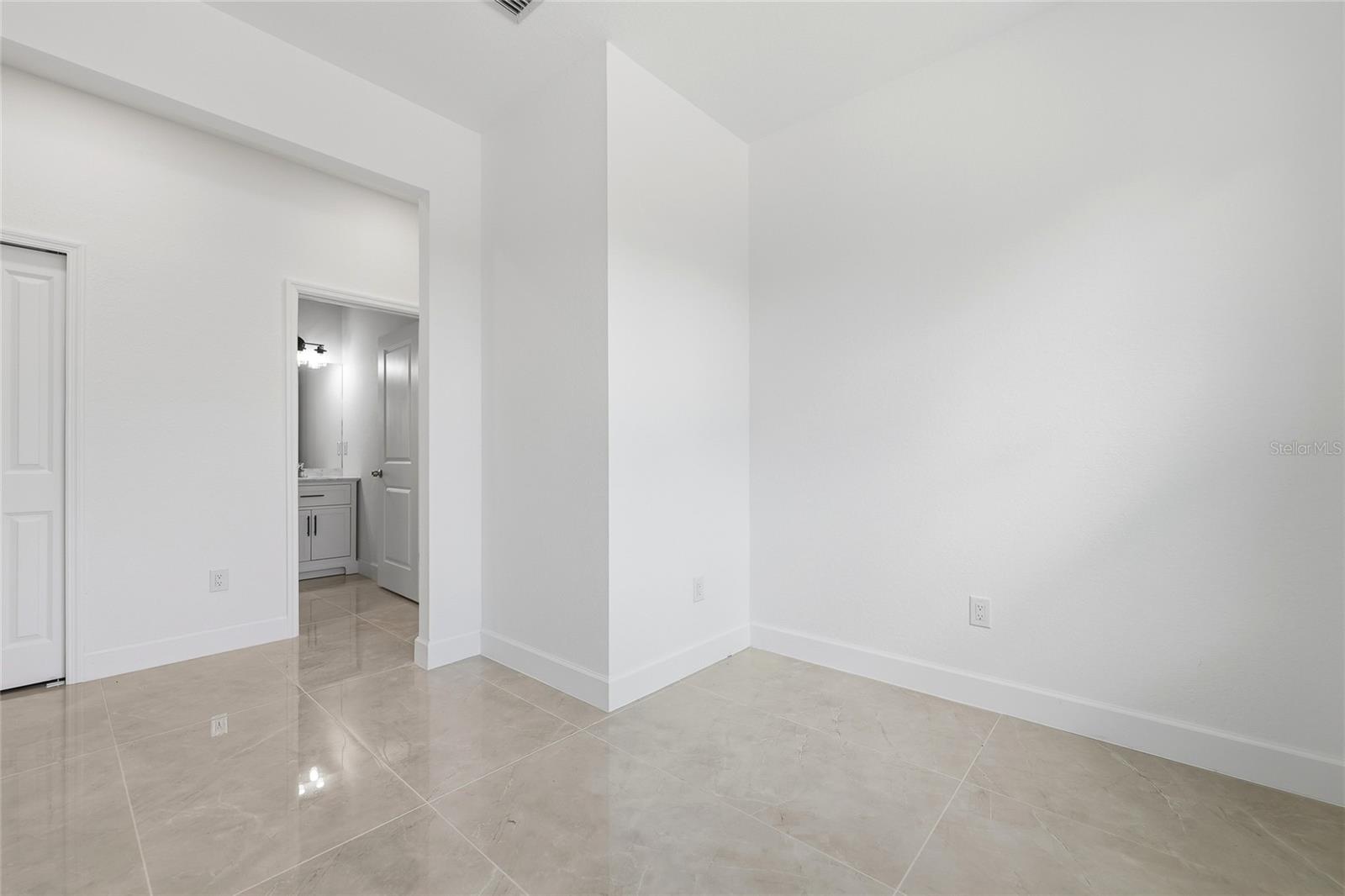 14191 ONSLOW LN, PORT CHARLOTTE, FL, 33981