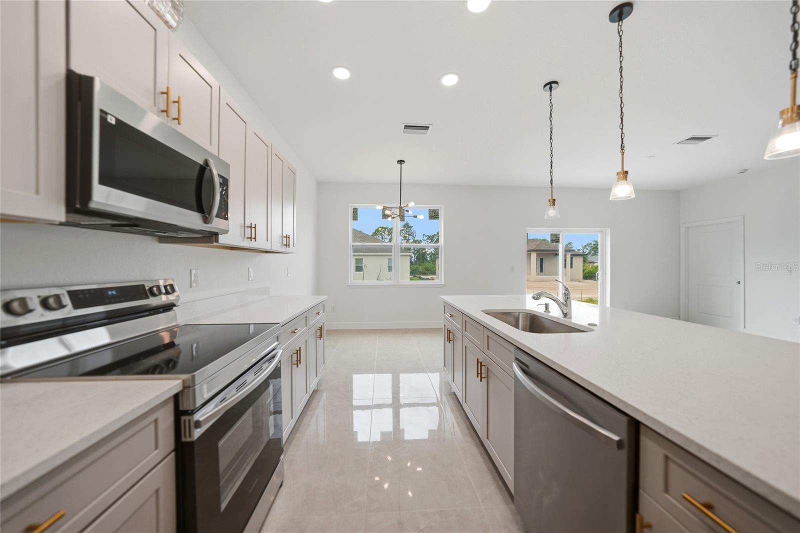 14191 ONSLOW LN, PORT CHARLOTTE, FL, 33981