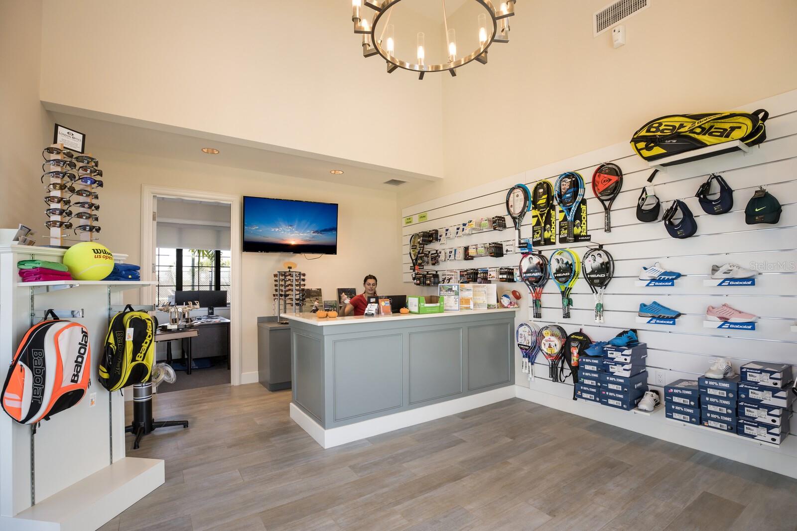 5558 PALMER CIR #105, BRADENTON, FL, 34211