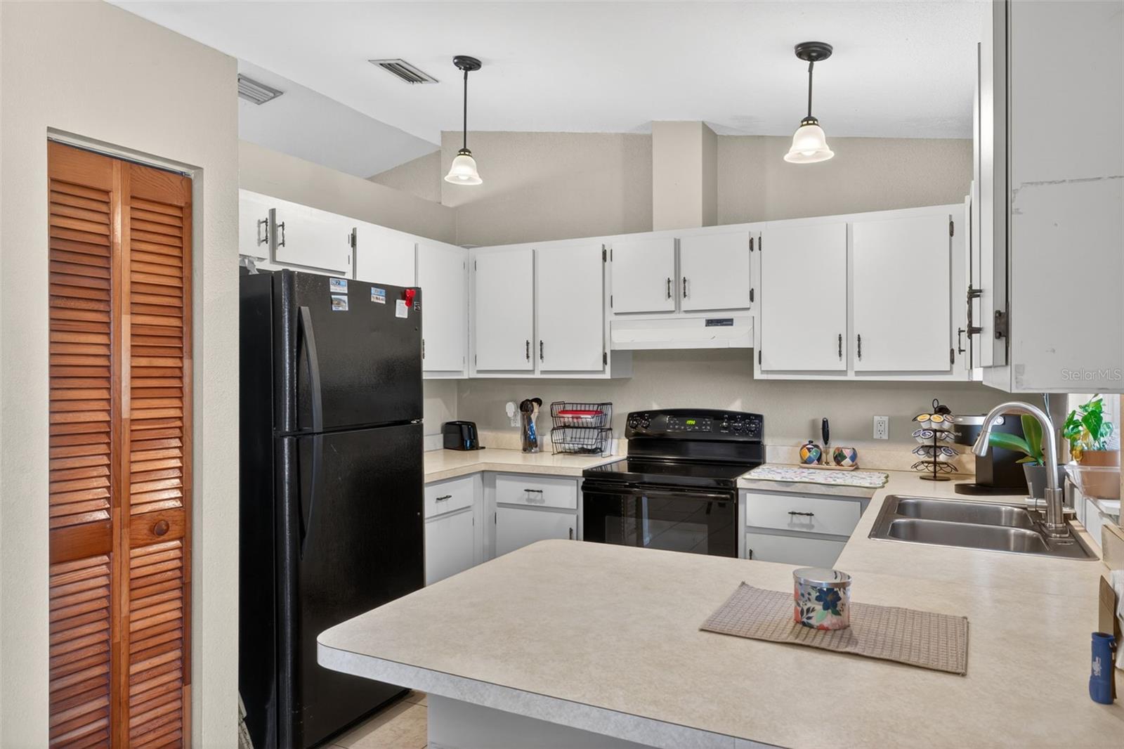 9116 CASTLEHILL AVE, ENGLEWOOD, FL, 34224