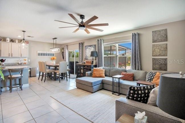 3323 NEW BREMEN CT, SANFORD, FL, 32771