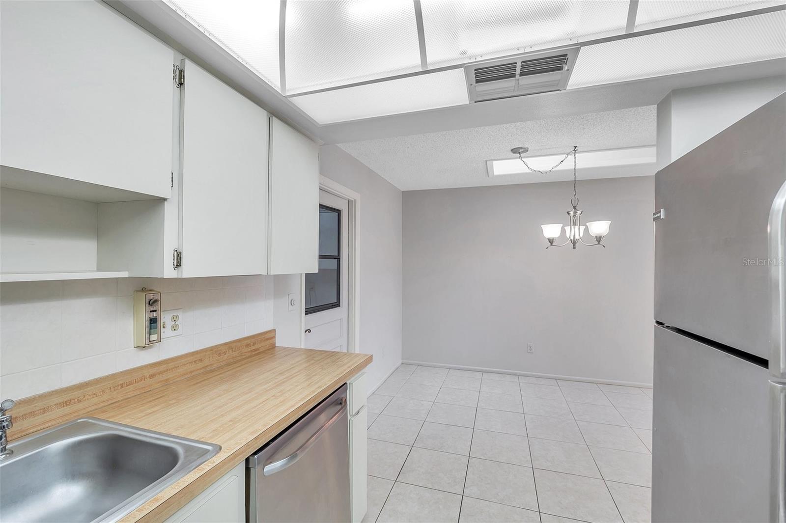 2291 SHELLY DRIVE DR #D, PALM HARBOR, FL, 34684