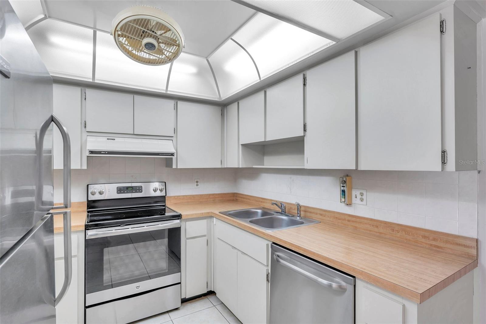 2291 SHELLY DRIVE DR #D, PALM HARBOR, FL, 34684