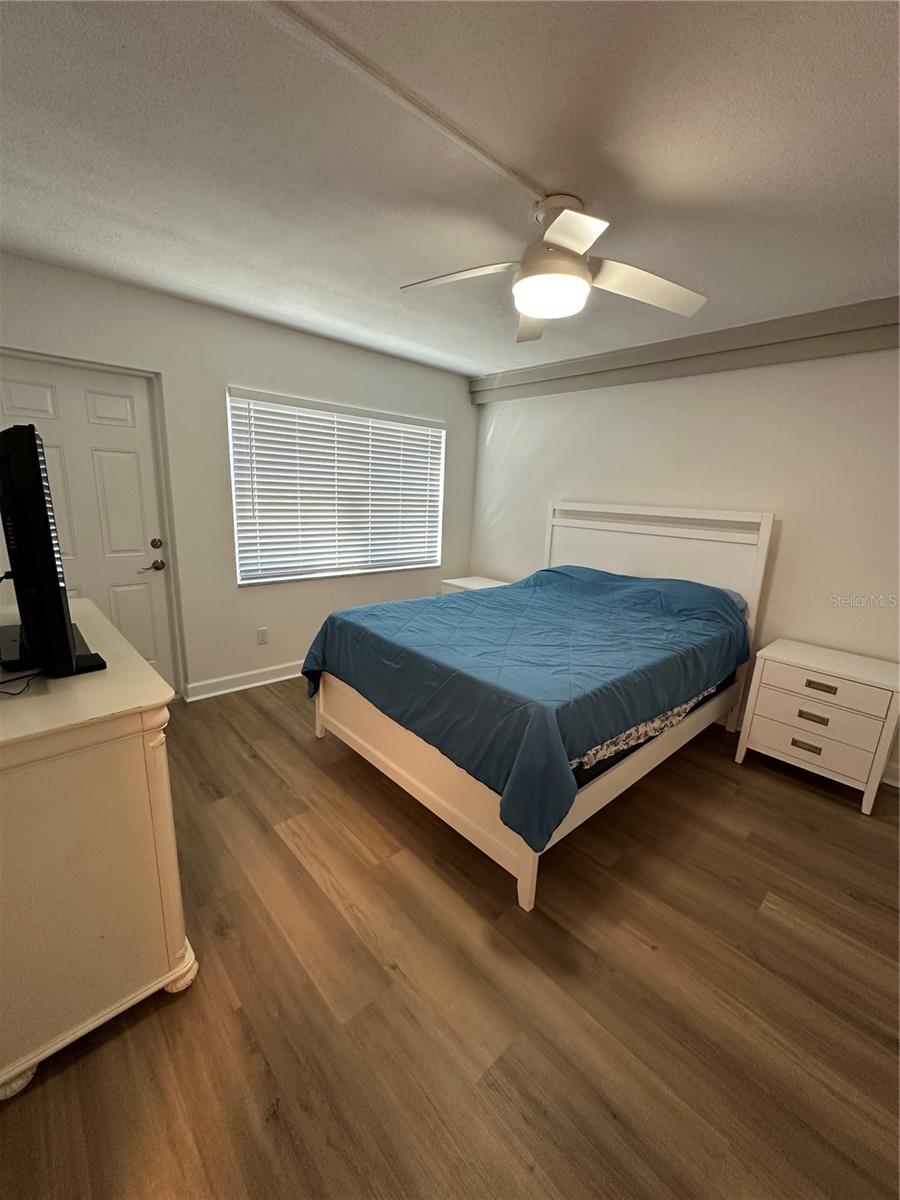 4700 COVE CIR #107, ST PETERSBURG, FL, 33708