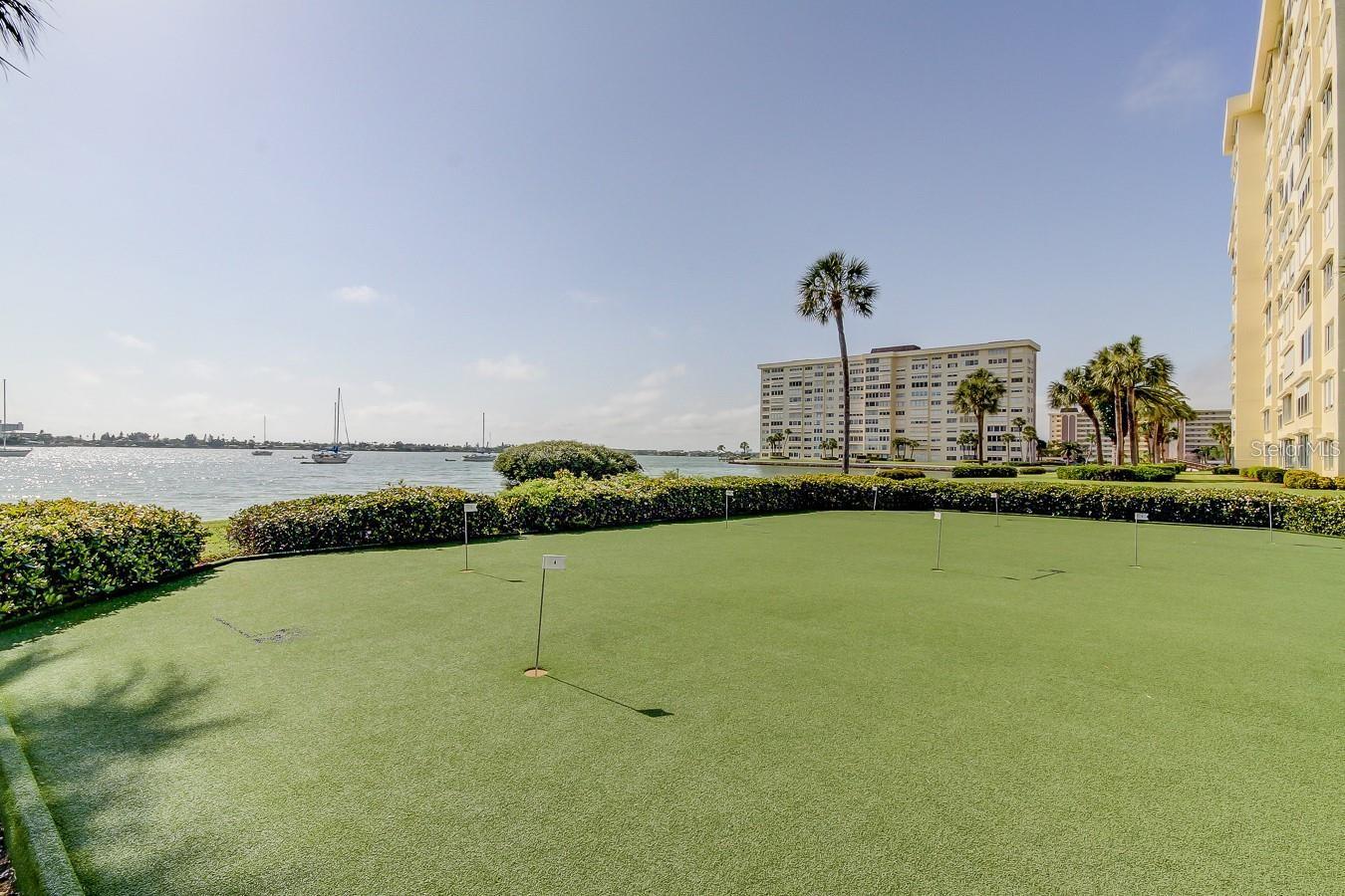 4700 COVE CIR #107, ST PETERSBURG, FL, 33708