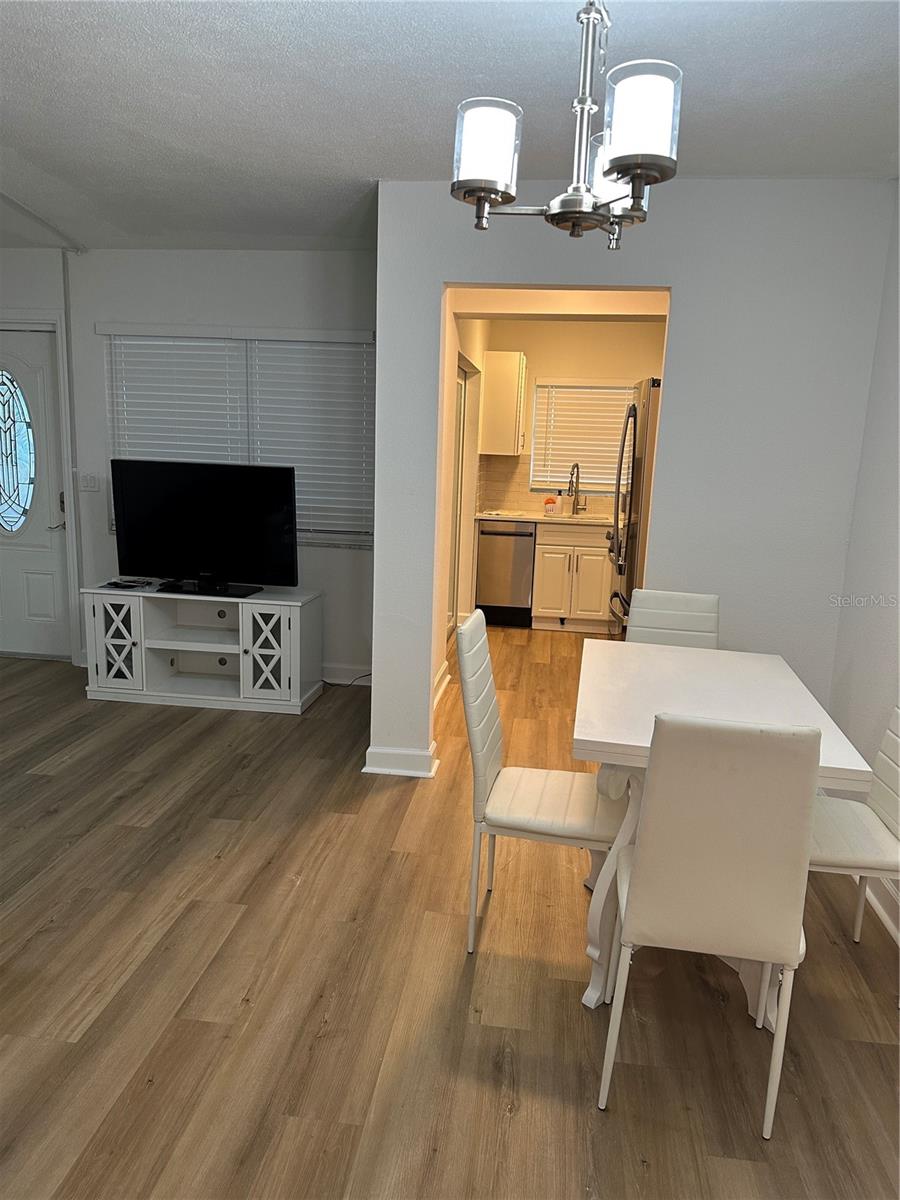 4700 COVE CIR #107, ST PETERSBURG, FL, 33708