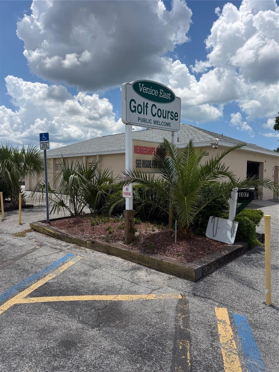 102 SANDHURST DR, VENICE, FL, 34293