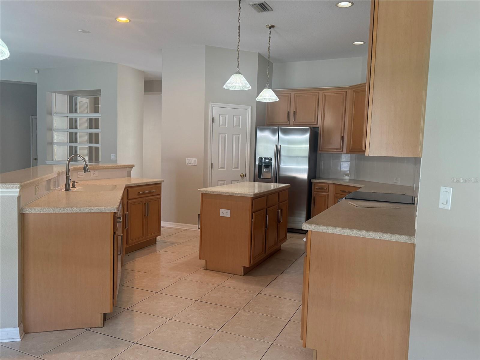 5516 GARDEN ARBOR DR, LUTZ, FL, 33558