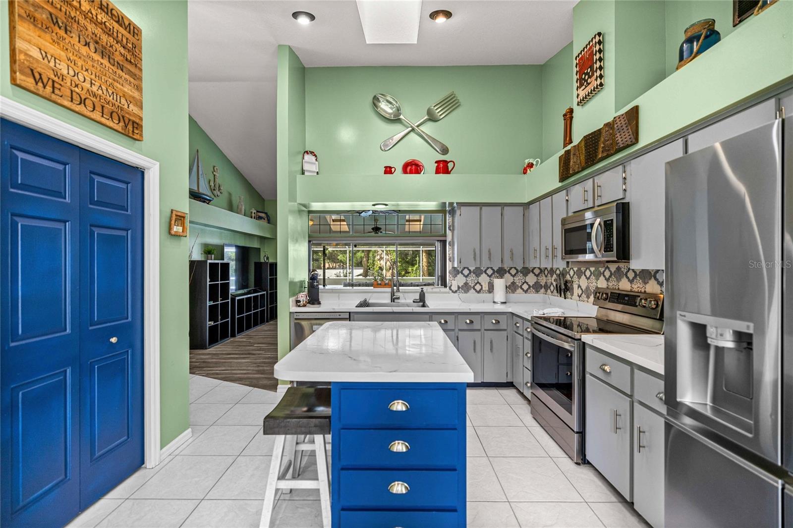 RAINBOW SPGS 05 REP, DUNNELLON, FL, 34432