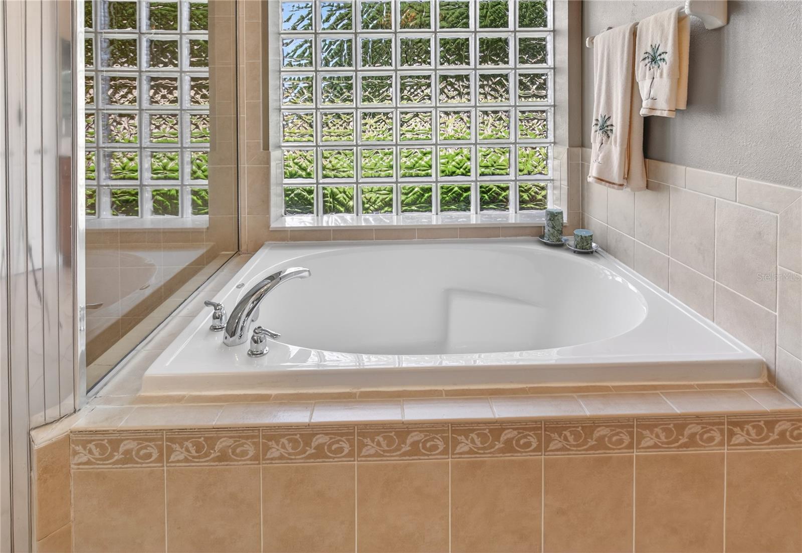 36806 WINFIELD CT, GRAND ISLAND, FL, 32735