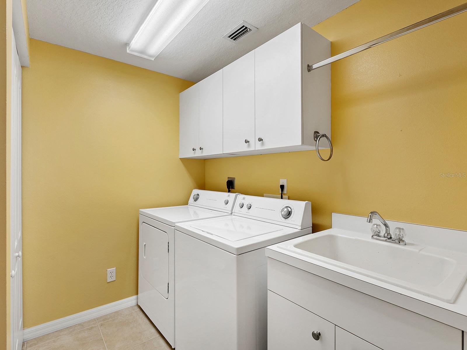 1730 CELTIC DR #102, VENICE, FL, 34293