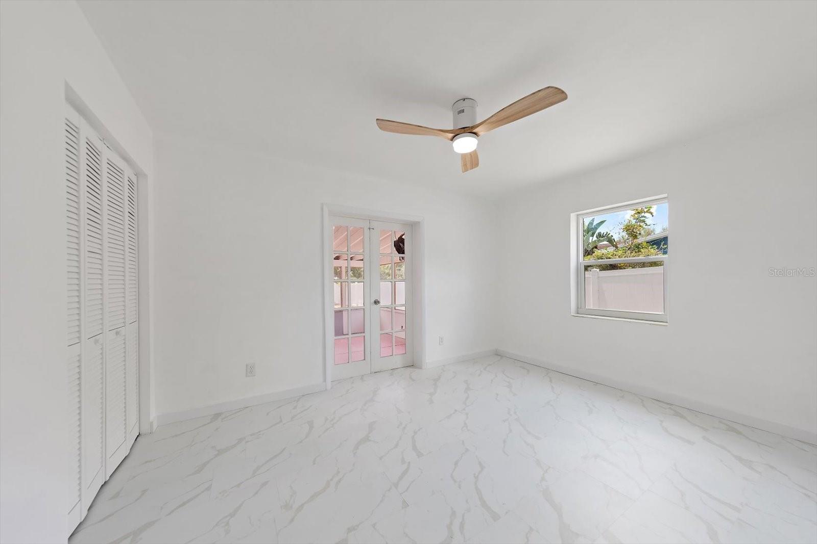 11012 52ND AVE N, ST PETERSBURG, FL, 33708