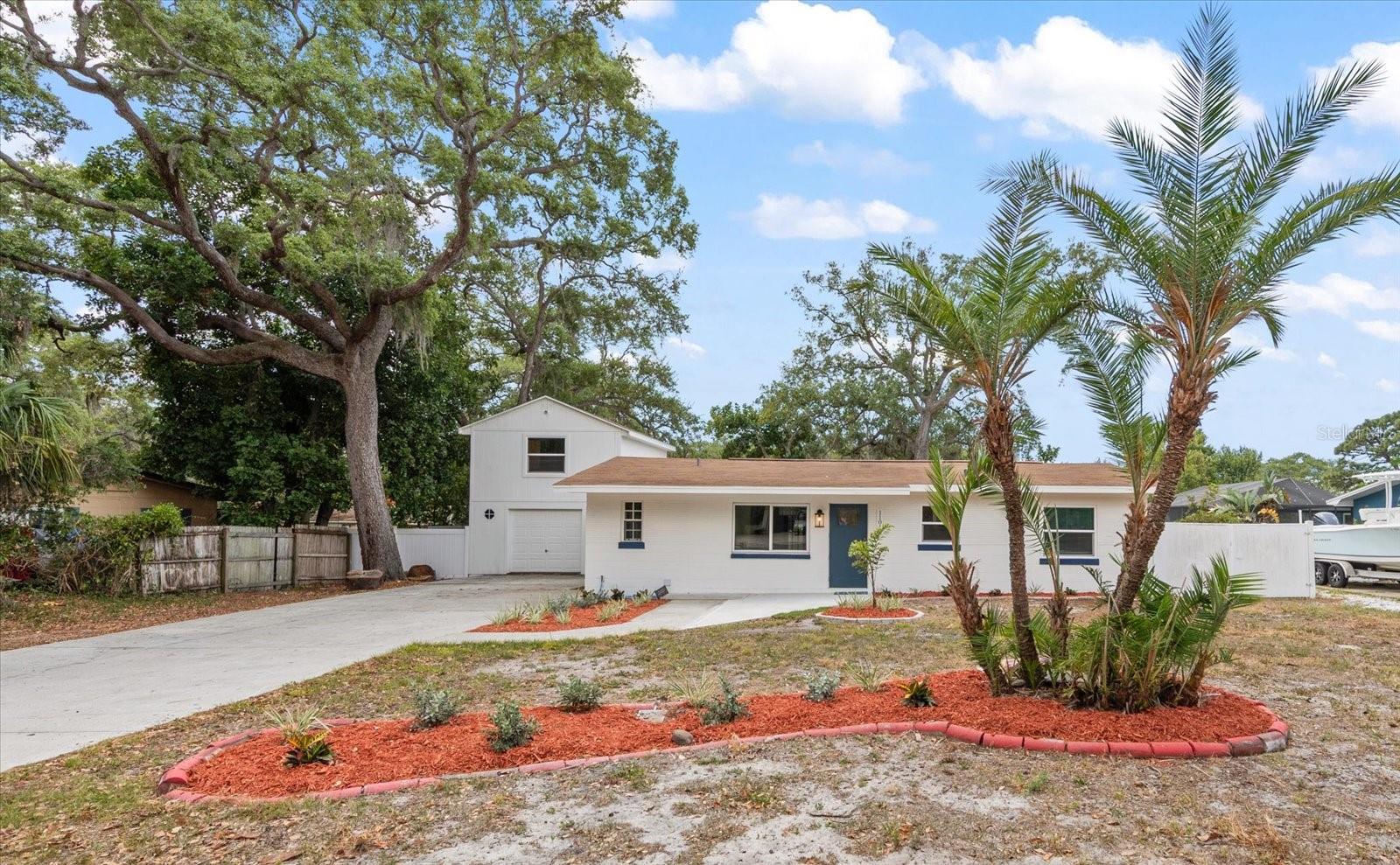 11012 52ND AVE N, ST PETERSBURG, FL, 33708