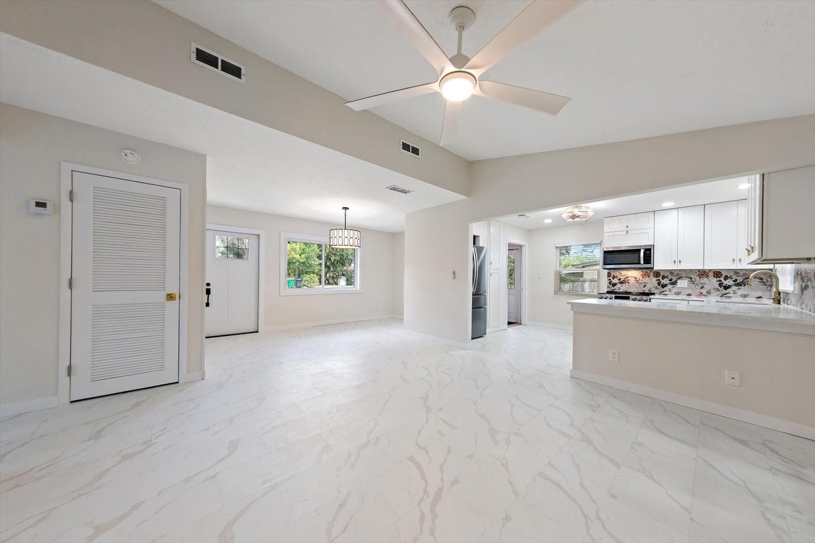 11012 52ND AVE N, ST PETERSBURG, FL, 33708