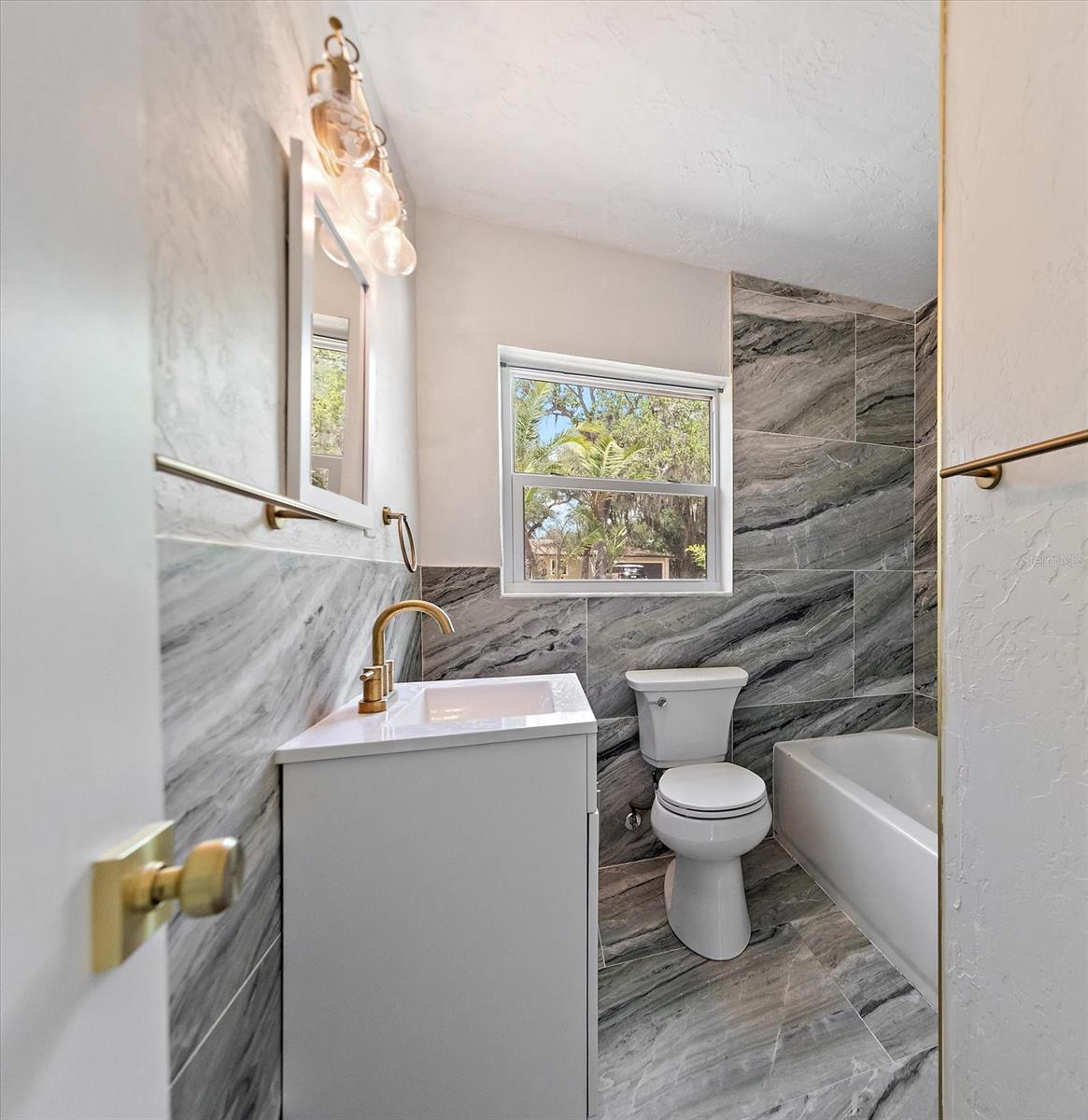 11012 52ND AVE N, ST PETERSBURG, FL, 33708