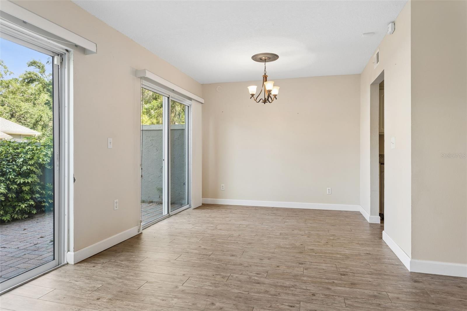 6341 TREETOP CIR #6341, TEMPLE TERRACE, FL, 33617