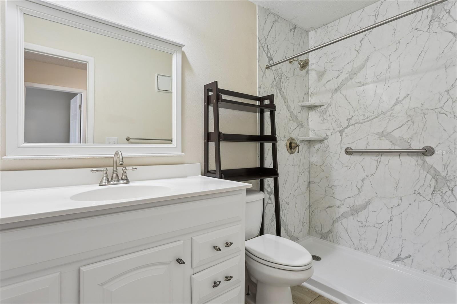6341 TREETOP CIR #6341, TEMPLE TERRACE, FL, 33617