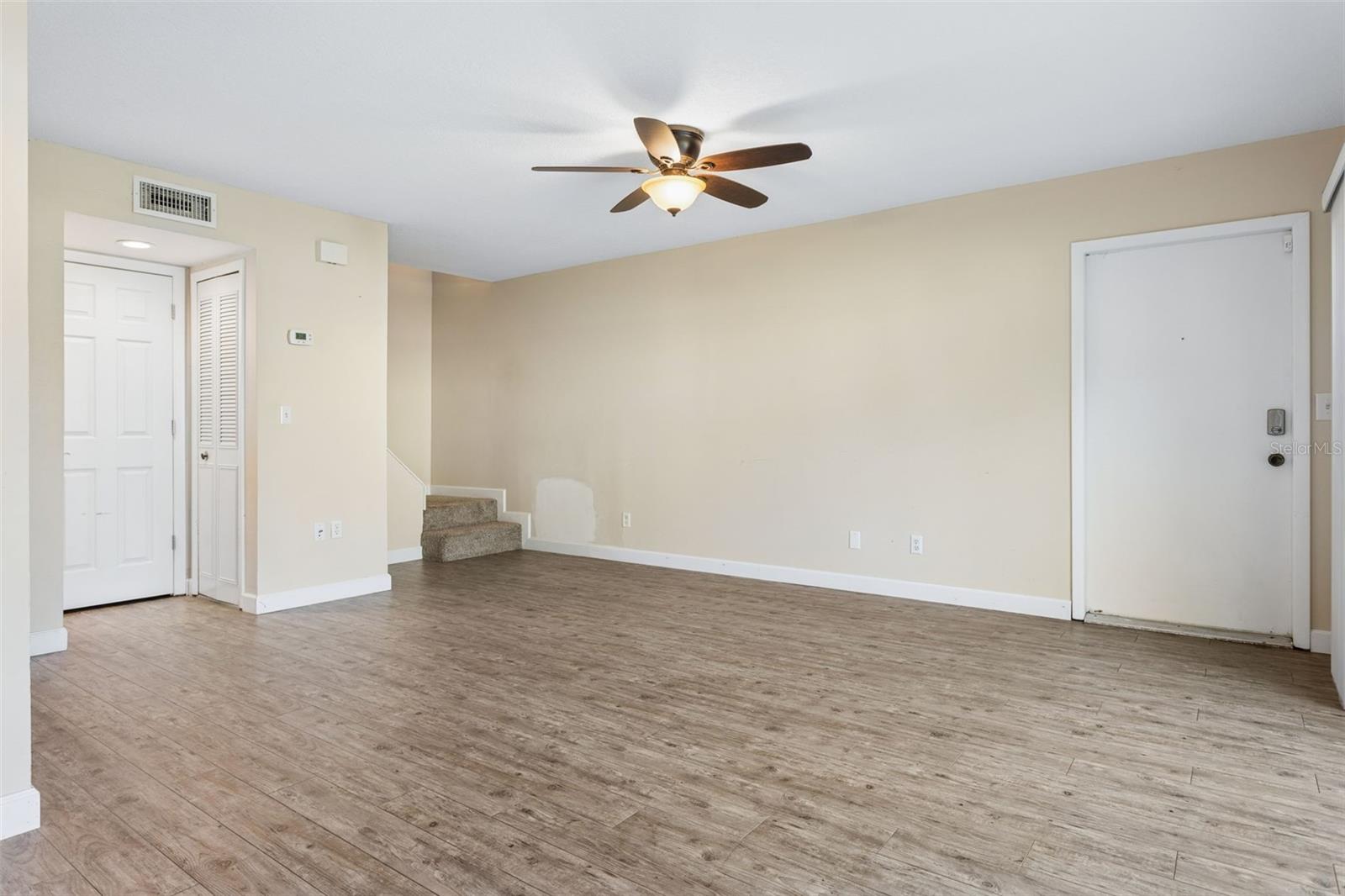 6341 TREETOP CIR #6341, TEMPLE TERRACE, FL, 33617