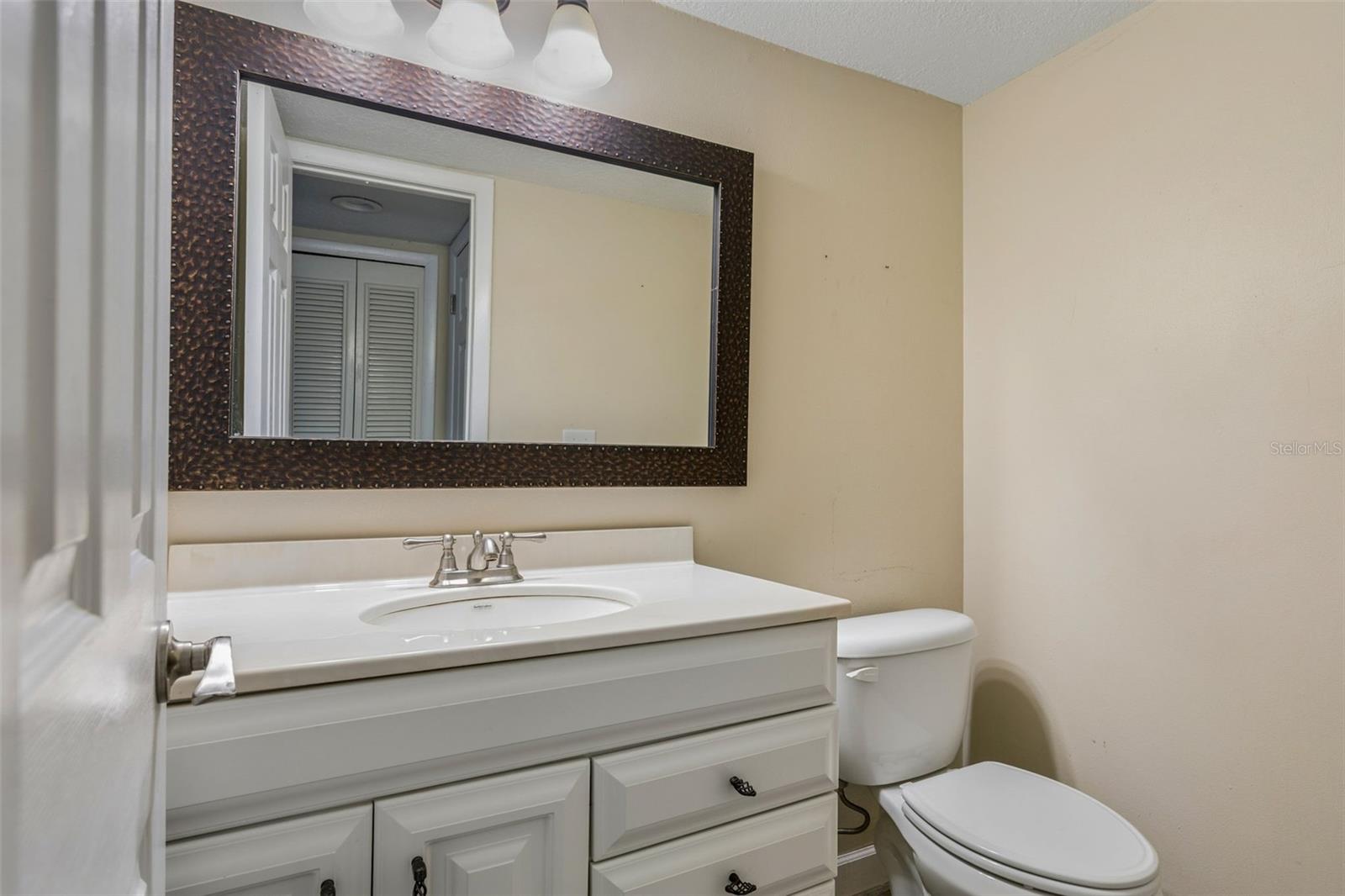6341 TREETOP CIR #6341, TEMPLE TERRACE, FL, 33617